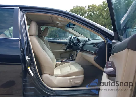 2012 Toyota Camry Xle V6 z USA, uszkodzony, nr VIN 4T1BK1FK4CU523340